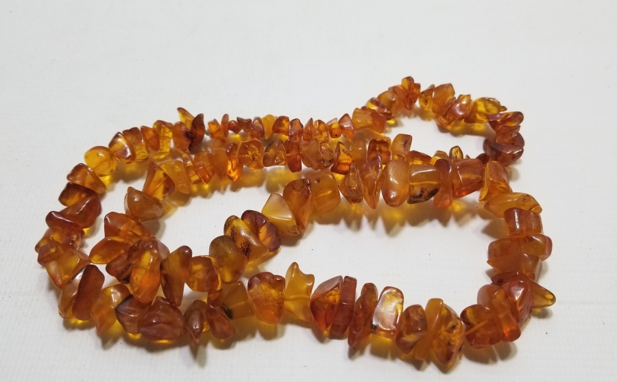 İÇİ FOSİLLİ ÖZEL YAPIM ANTİKA DAMLA KEHRİBAR GERDANLIK