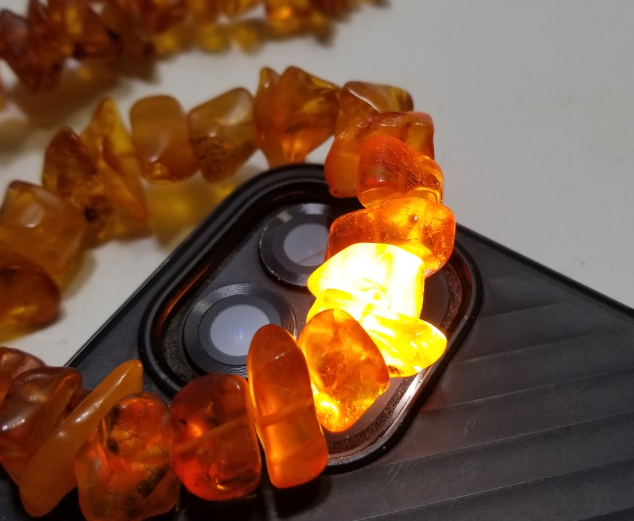 İÇİ FOSİLLİ ÖZEL YAPIM ANTİKA DAMLA KEHRİBAR GERDANLIK