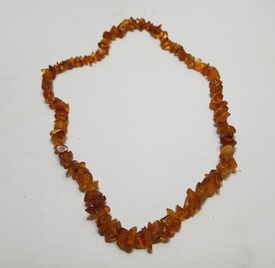 İÇİ FOSİLLİ ÖZEL YAPIM ANTİKA DAMLA KEHRİBAR GERDANLIK