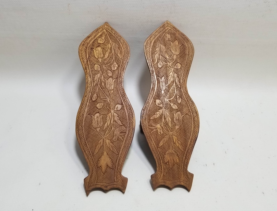 ÜZERİ HAYAT AĞACI VE LALE FİGÜRLÜ OSMANLI DÖNEMİ NALIN - TAKUNYA