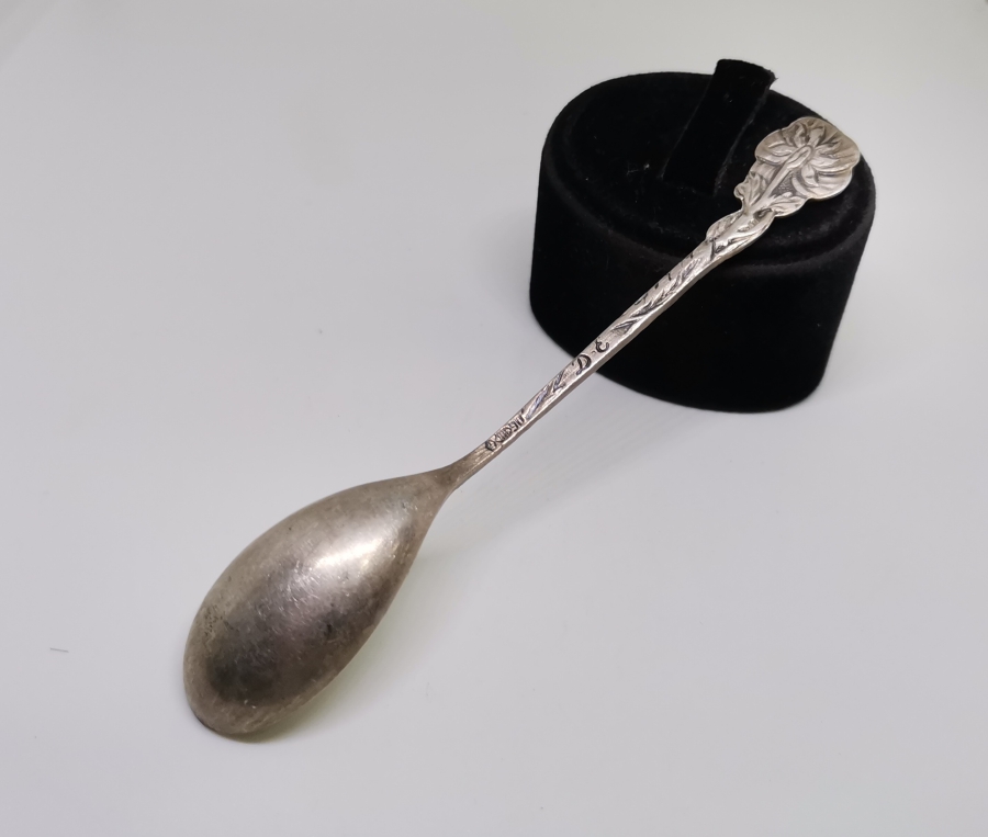 KABARTMA İŞÇİLİKLİ ANTİKA GÜMÜŞ KAŞIK