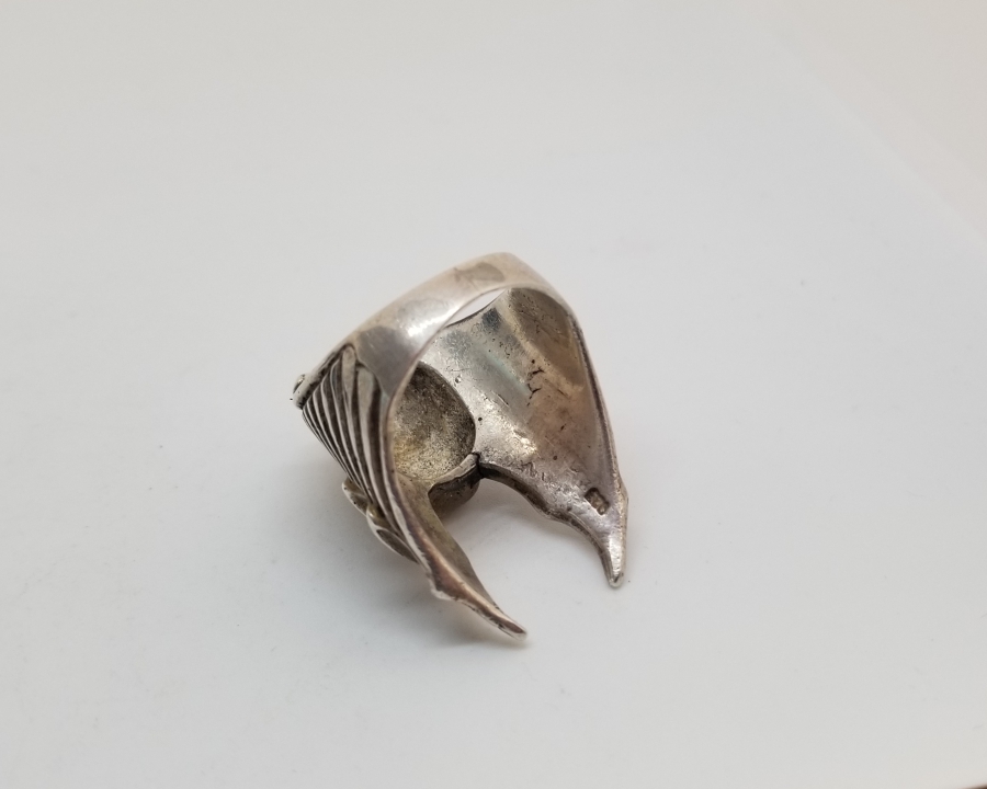 KABARTMA İŞÇİLİKLİ GÜMÜŞ ÖZEL YAPIM YÜZÜK