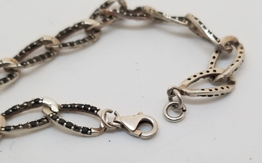 GRANAT TAŞLI GÜMÜŞ BİLEKLİK