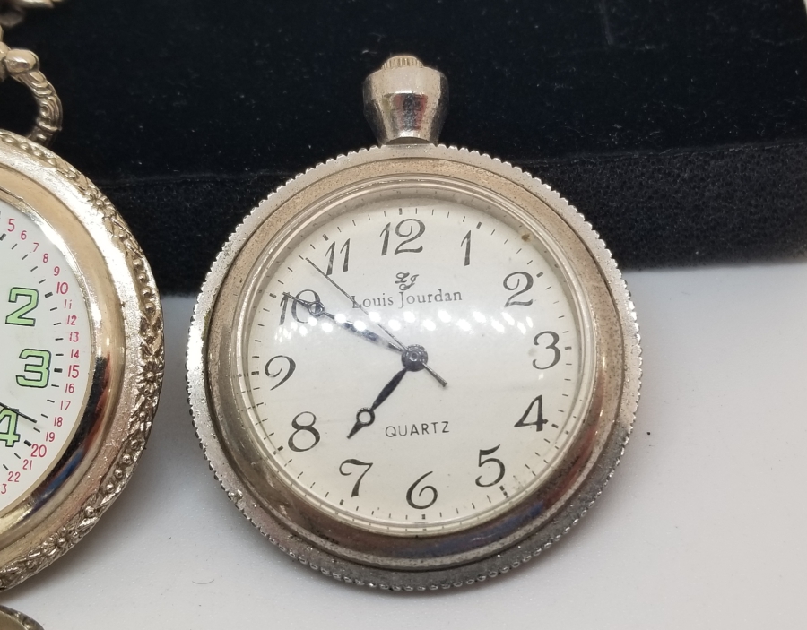 HAC HATIRASI İKİ ADET CEP SAATİ