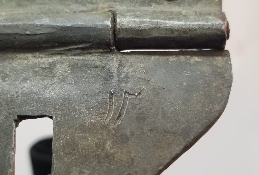 ÜZERİ TILSIMLI OSMANLI DÖNEMİ NADİR KAPI MENTEŞESİ