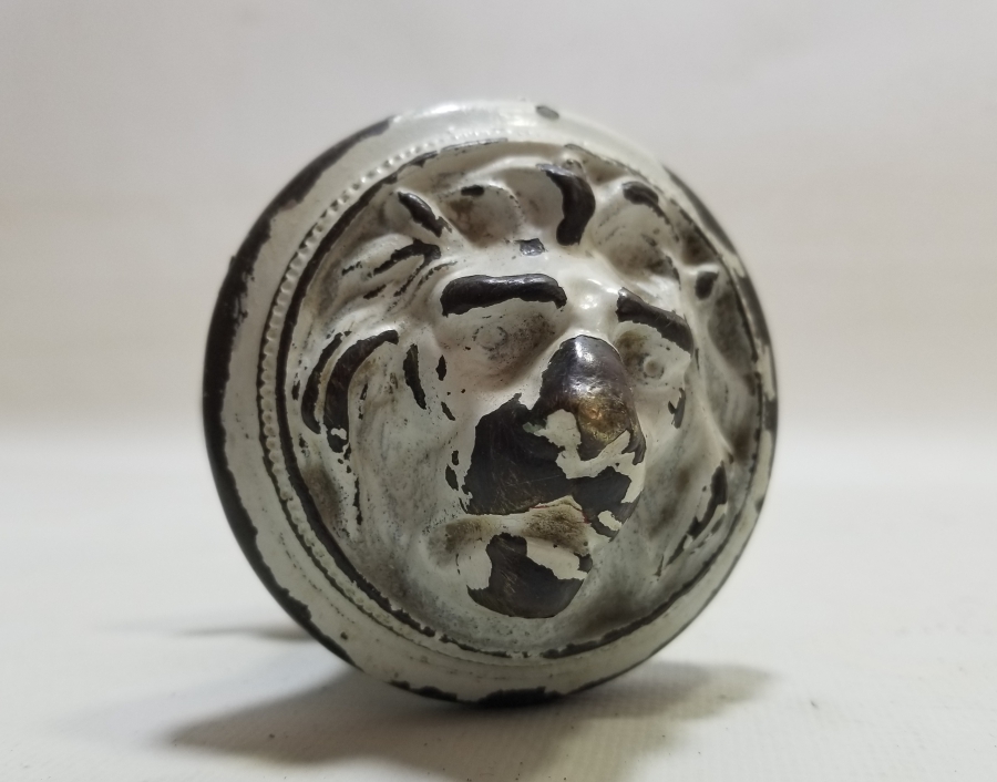 OSMANLI DÖNEMİ ASLAN BAŞI FİGÜRLÜ NADİR RUM KAPI TUTMACI