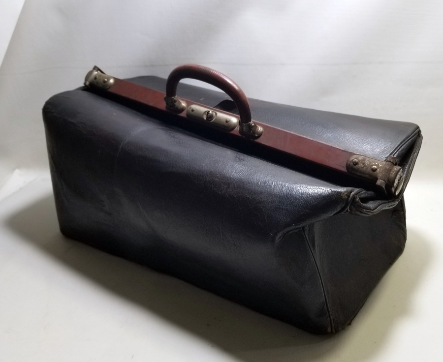 NADİR TİPTE OSMANLI DÖNEMİ BÜYÜK BOY DOKTOR ÇANTASI