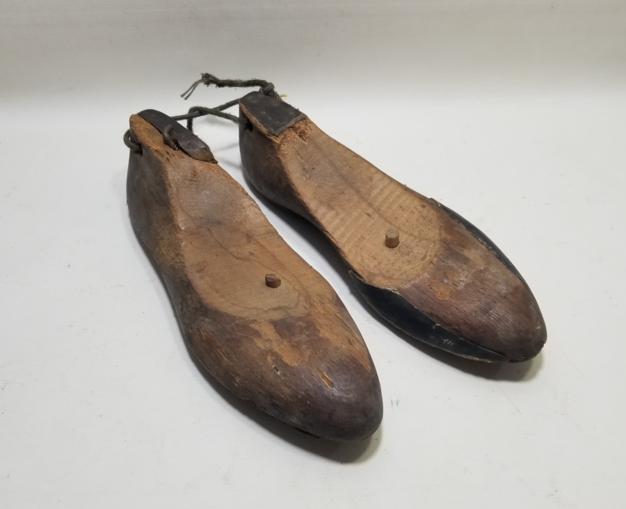 OSMANLI DÖNEMİ EL YAPIMI AHŞAP AYAKKABICI KALIBI