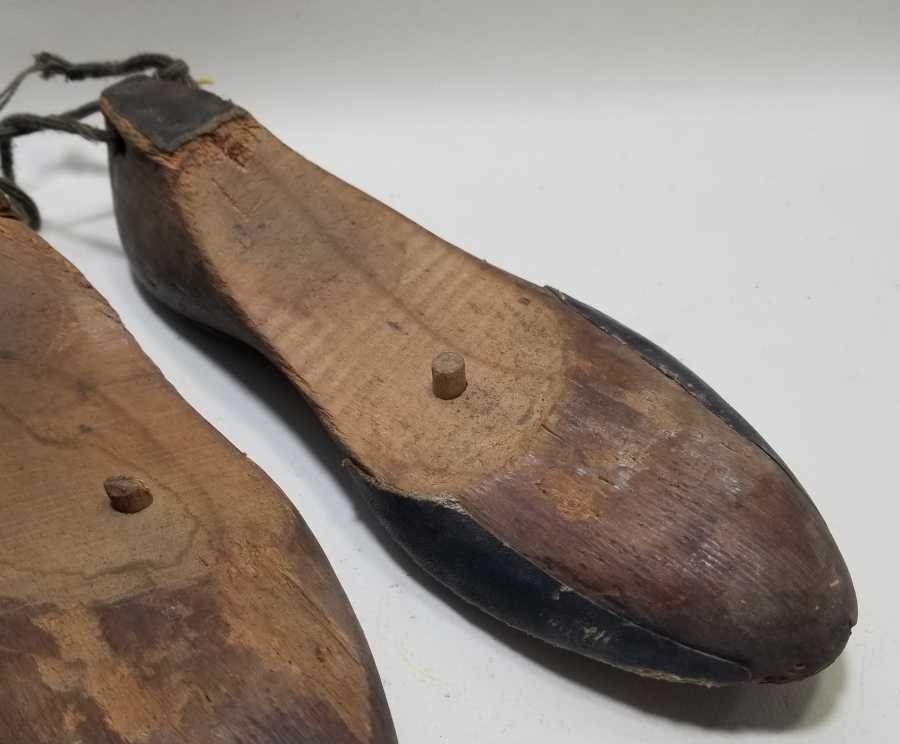 OSMANLI DÖNEMİ EL YAPIMI AHŞAP AYAKKABICI KALIBI