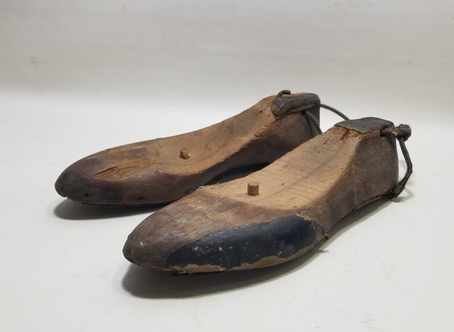 OSMANLI DÖNEMİ EL YAPIMI AHŞAP AYAKKABICI KALIBI