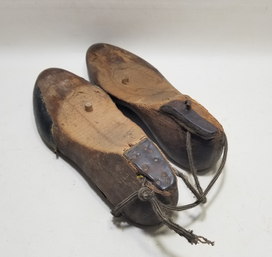 OSMANLI DÖNEMİ EL YAPIMI AHŞAP AYAKKABICI KALIBI