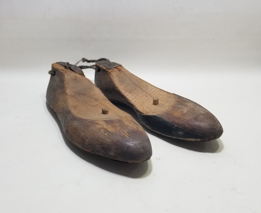 OSMANLI DÖNEMİ EL YAPIMI AHŞAP AYAKKABICI KALIBI