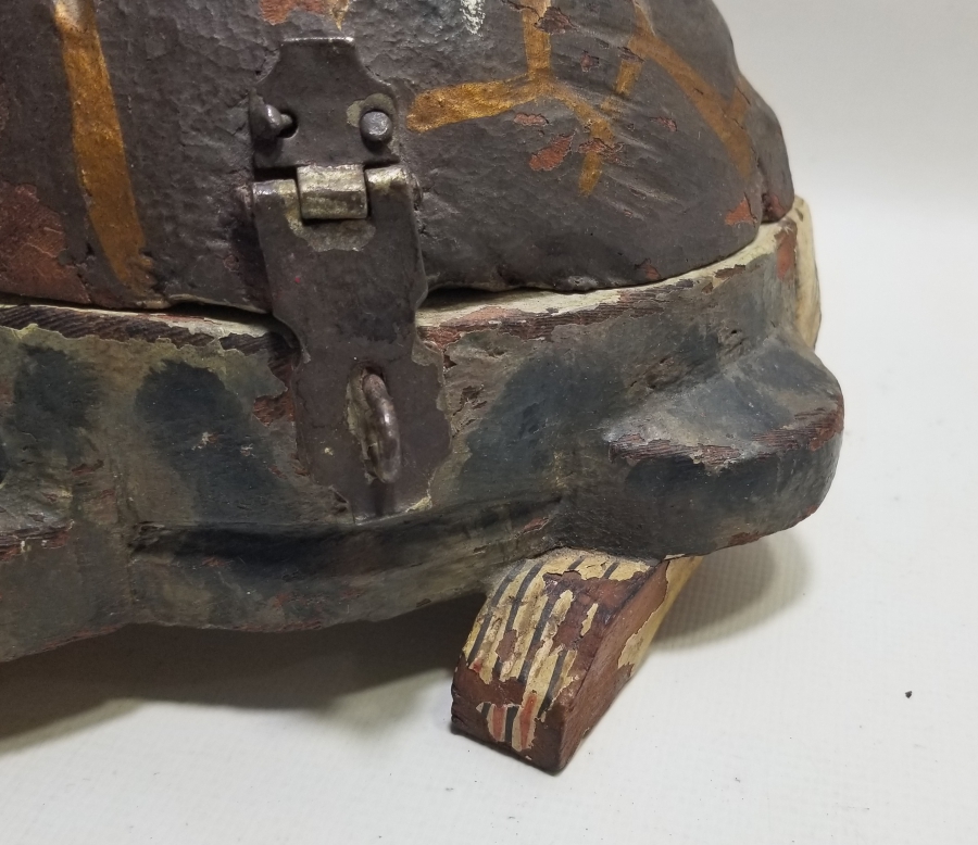 OSMANLI DÖNEMİ EL YAPIMI KAPLUMBAĞA FORMLU TEKKE İŞİ TESPİH KUTUSU