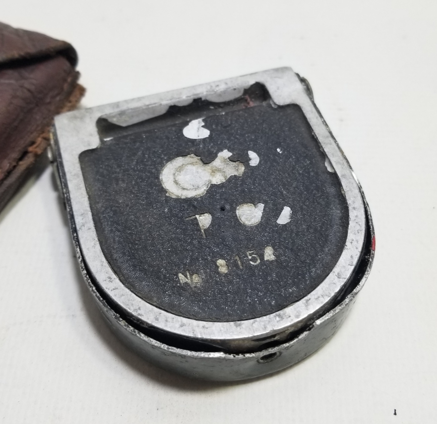 ORİJİNAL DERİ KILIFINDA ANTİKA ASKERİ PUSULA