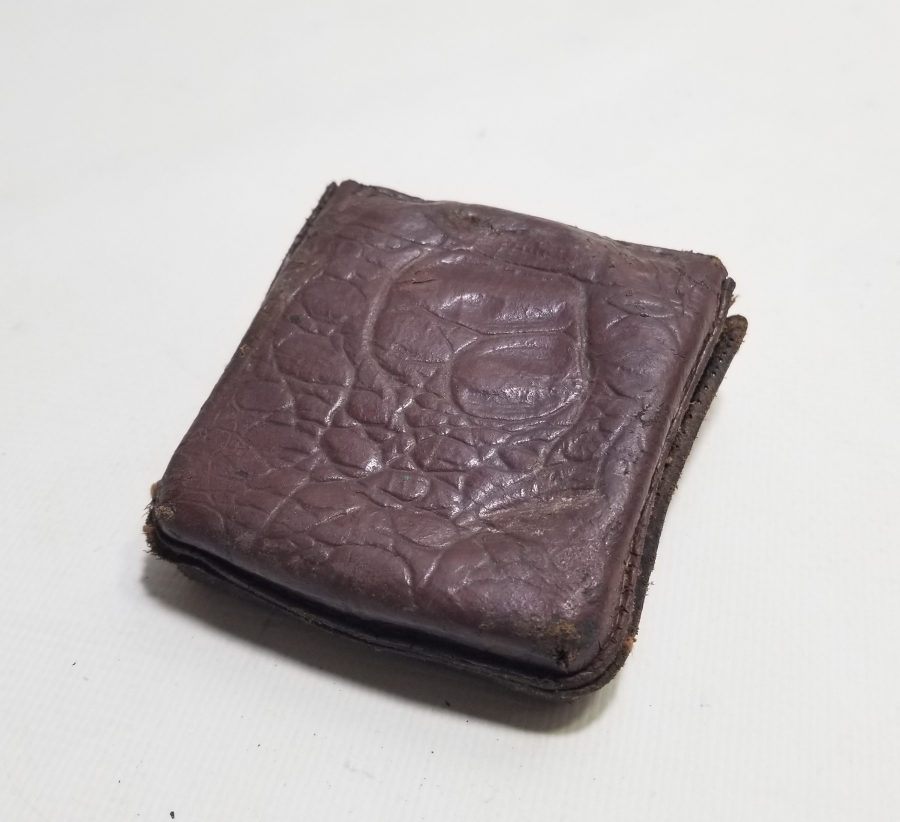 ORİJİNAL DERİ KILIFINDA ANTİKA ASKERİ PUSULA