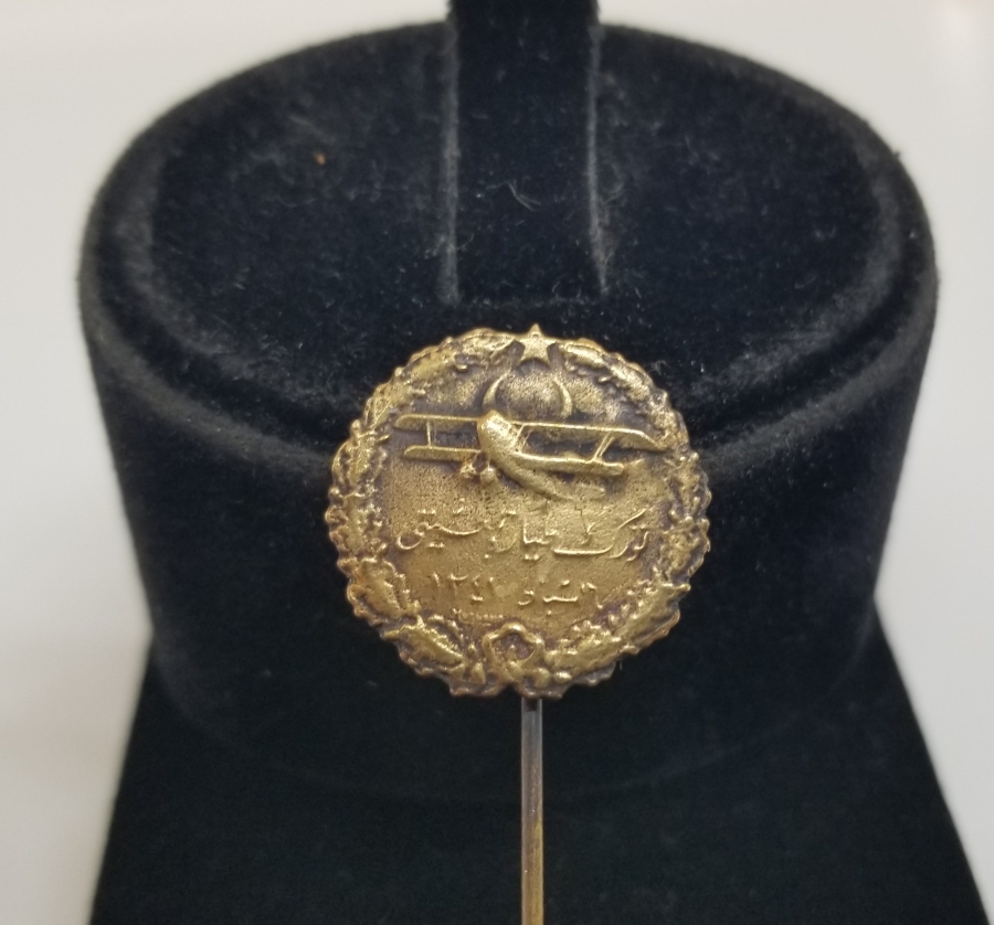 OSMANLICA YAZILI TÜRK TAYYARE CEMİYETİ ROZETİ