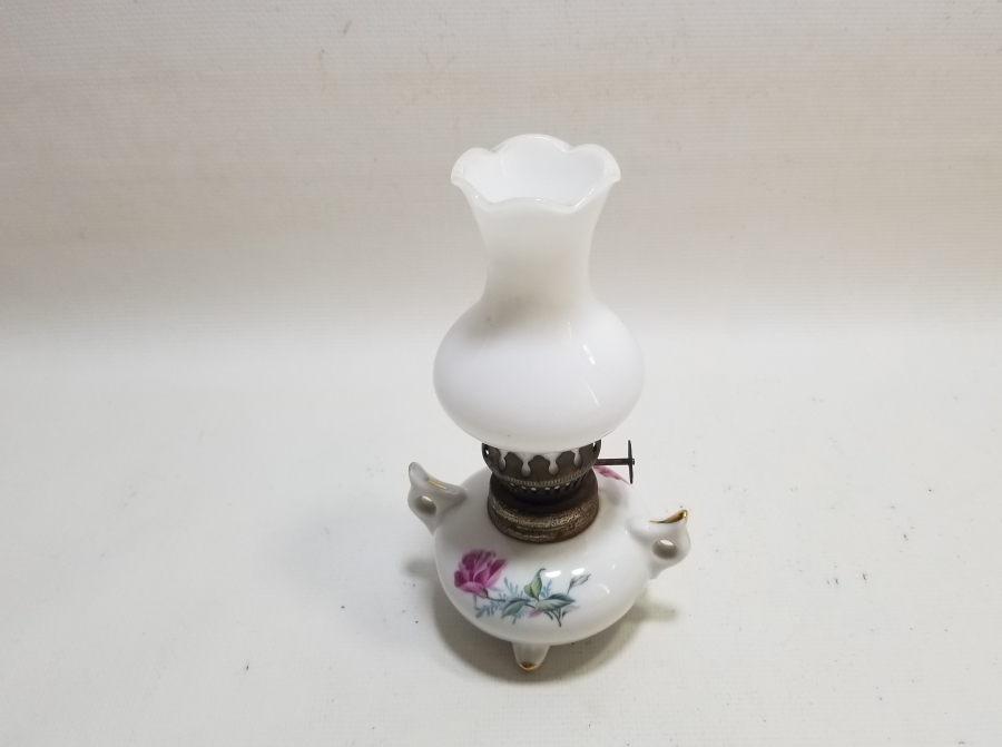 ANTİKA PORSELEN ŞİNANAY - GAZ LAMBASI