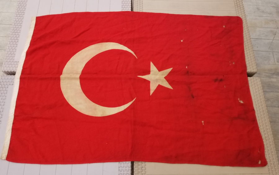 CUMHURİYET BAŞLARI ANTİKA BAYRAK