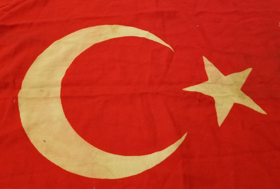 CUMHURİYET BAŞLARI ANTİKA BAYRAK