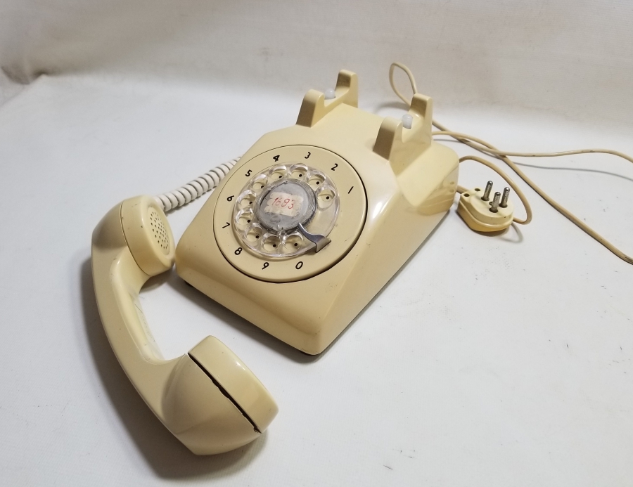 ANTİKA ÇEVİRMELİ TELEFON