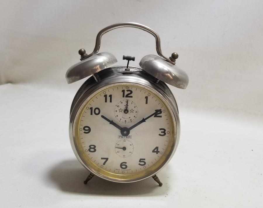 ANTİKA KURMALI PETER MASA SAATİ