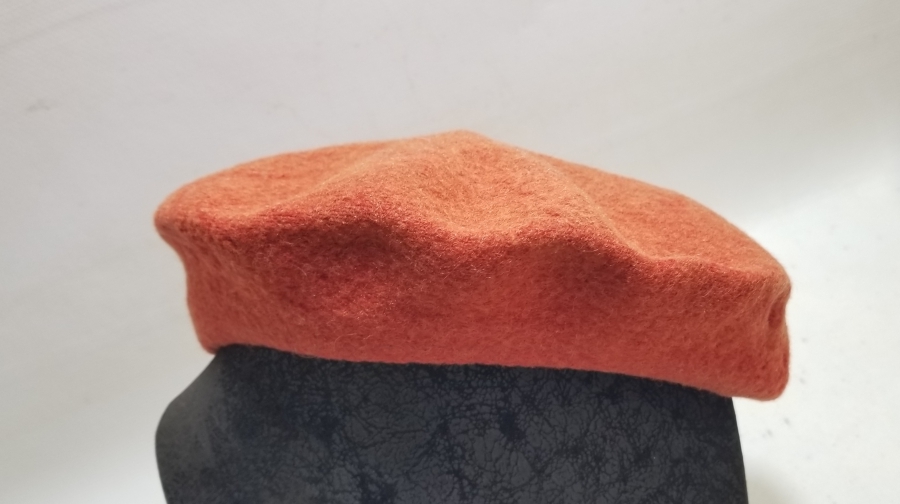 ANTİKA ÇUHA KIZ İZCİ ŞAPKASI