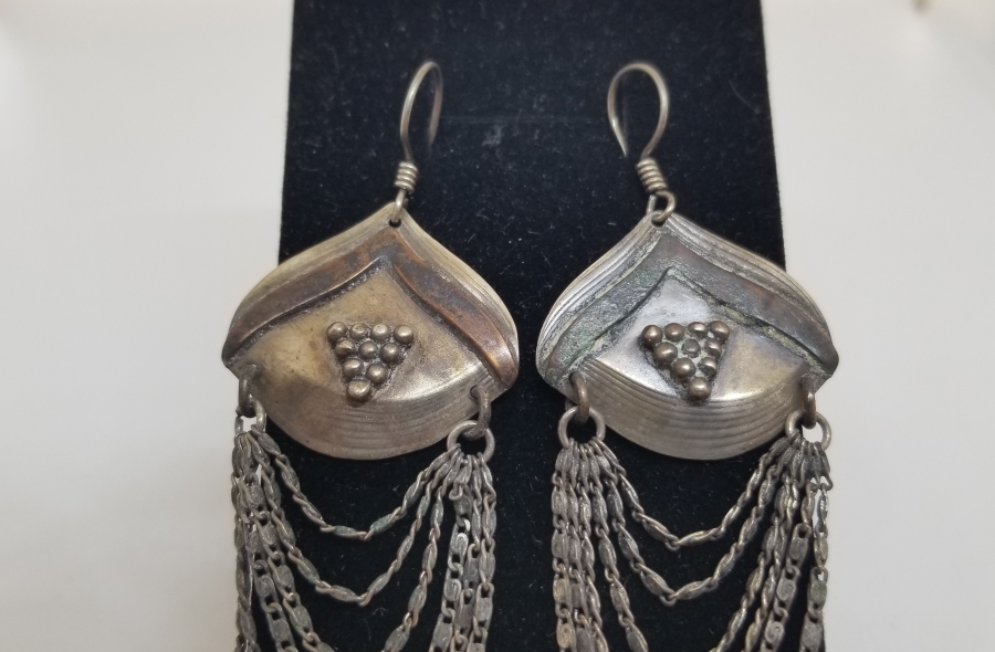 KABARTMA İŞÇİLİKLİ ÖZEL YAPIM GÜMÜŞ KÜPE