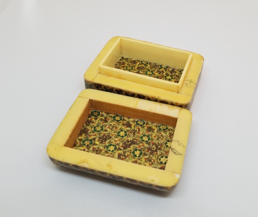 HATEM İŞİ ANTİKA KAPAKLI KUTU