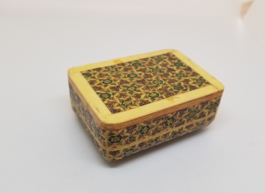 HATEM İŞİ ANTİKA KAPAKLI KUTU