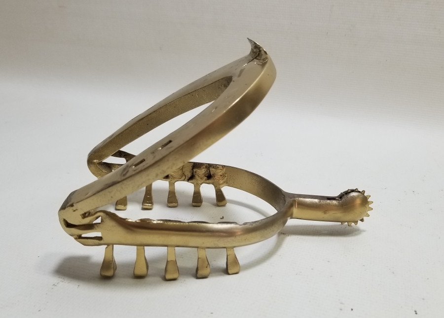 OSMANLI SUBAY MAHMUZU VE AT NALINDAN MAMUL ÖZEL YAPIM KALEM STANDI