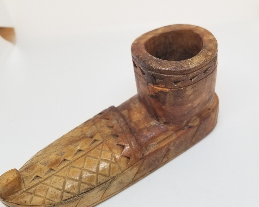 ÇARIK FORMUNDA YAPILMIŞ OSMANLI DÖNEMİ AHŞAP ŞAMDAN - MUMLUK