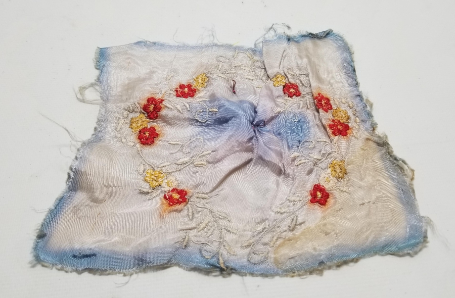 İPEK PANOSUYLA ANTİKA GÜMÜŞ KAN BAĞIŞÇISI MADALYASI