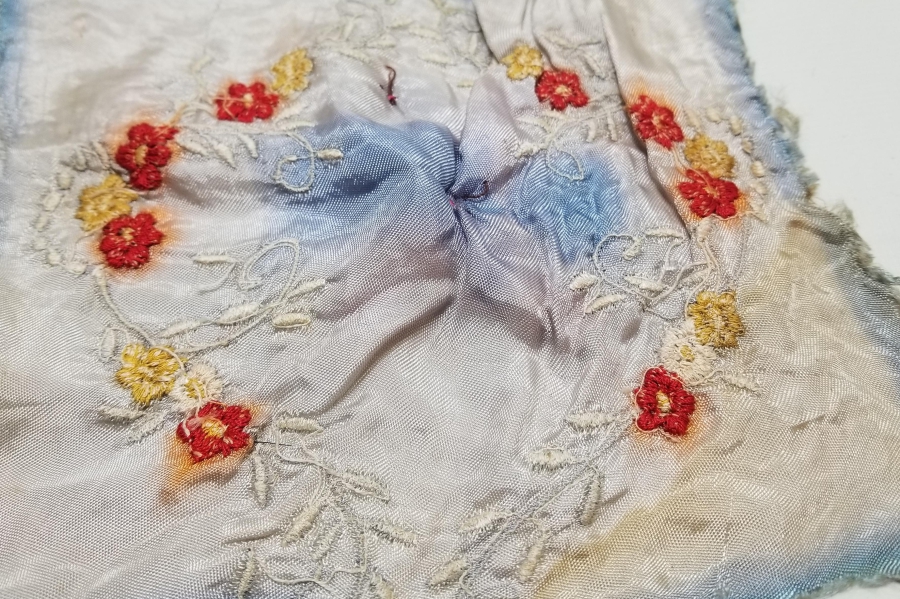 İPEK PANOSUYLA ANTİKA GÜMÜŞ KAN BAĞIŞÇISI MADALYASI