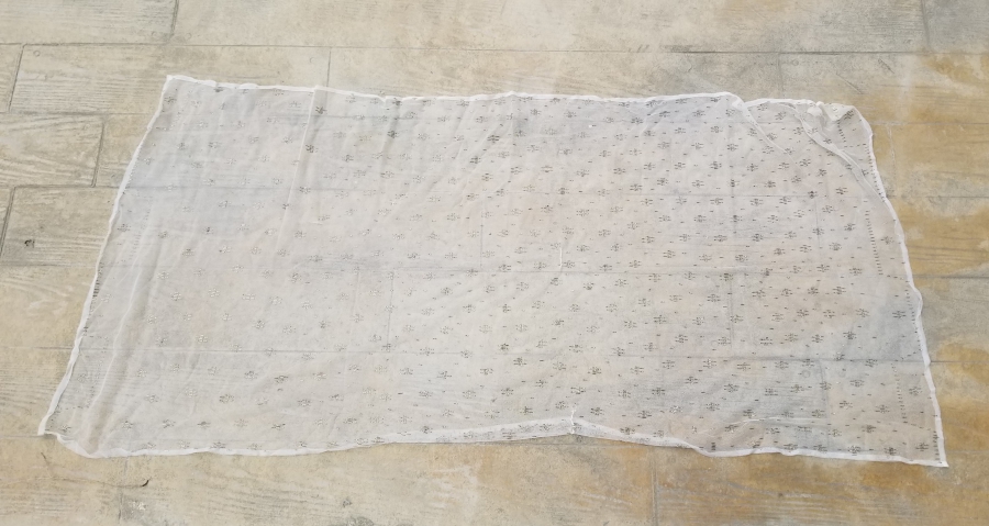 ANTİKA GÜMÜŞ TELKIRMA İŞÇİLİKLİ BÜYÜK BOY GELİN ÖRTÜSÜ