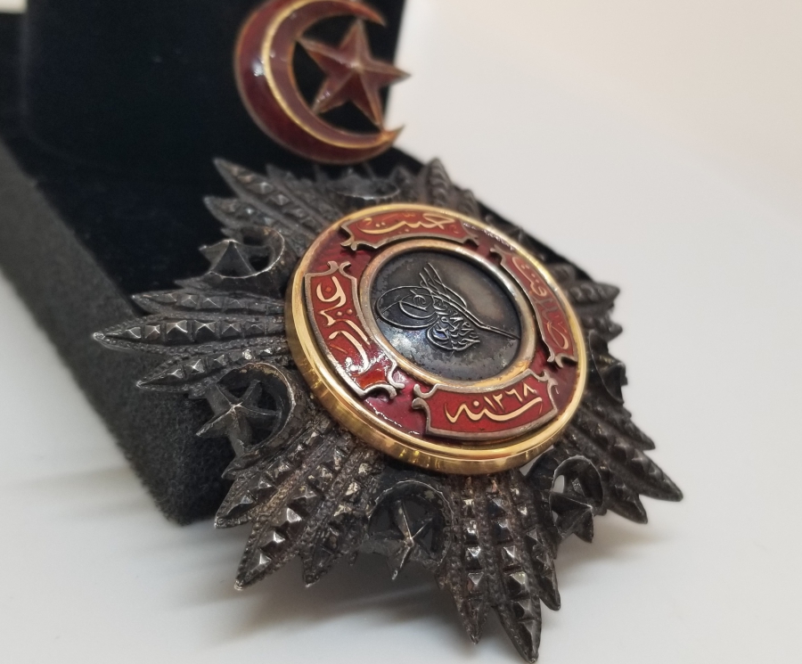 ORJİNAL ASKISI İLE 5. DERECE MECİDİ NİŞANI