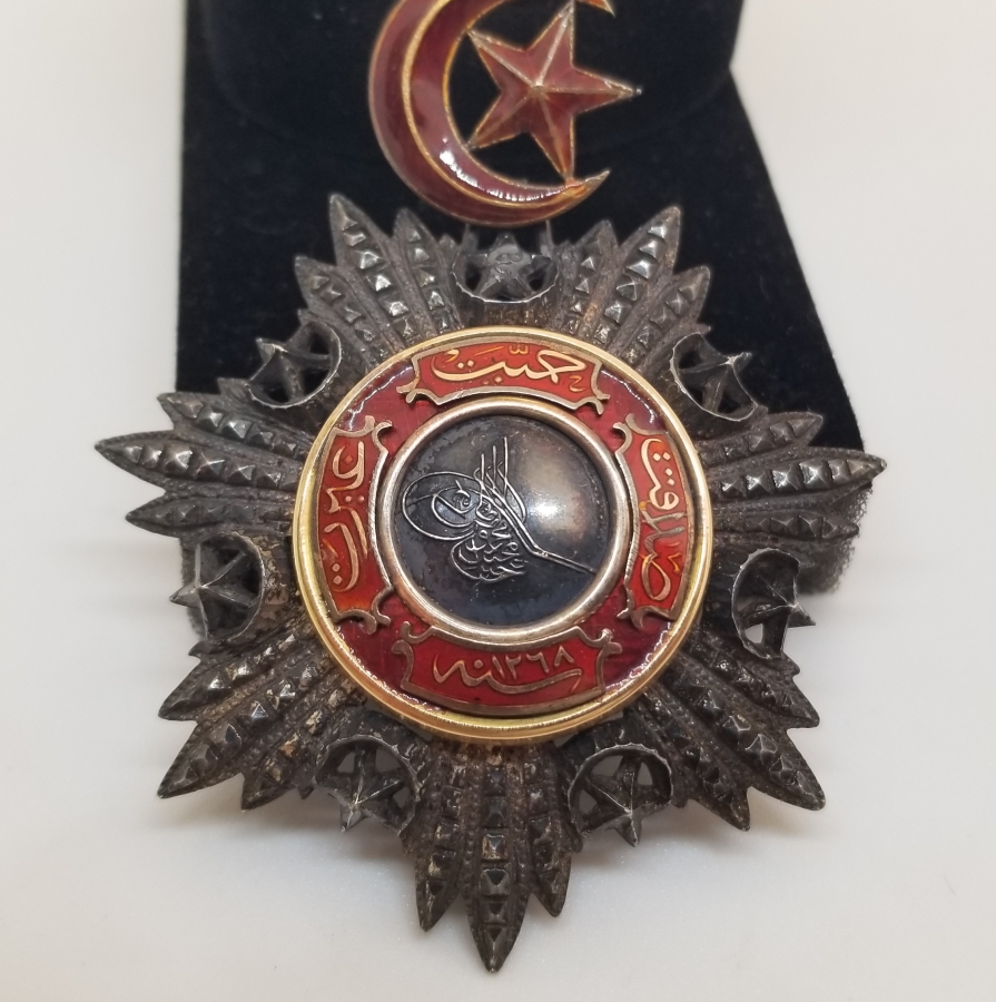 ORJİNAL ASKISI İLE 5. DERECE MECİDİ NİŞANI