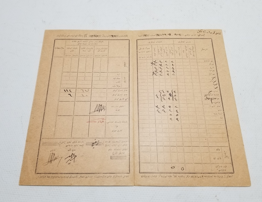 CUMHURİYET BAŞLARI OSMANLICA YAZILI ÖĞRENCİ KARNESİ