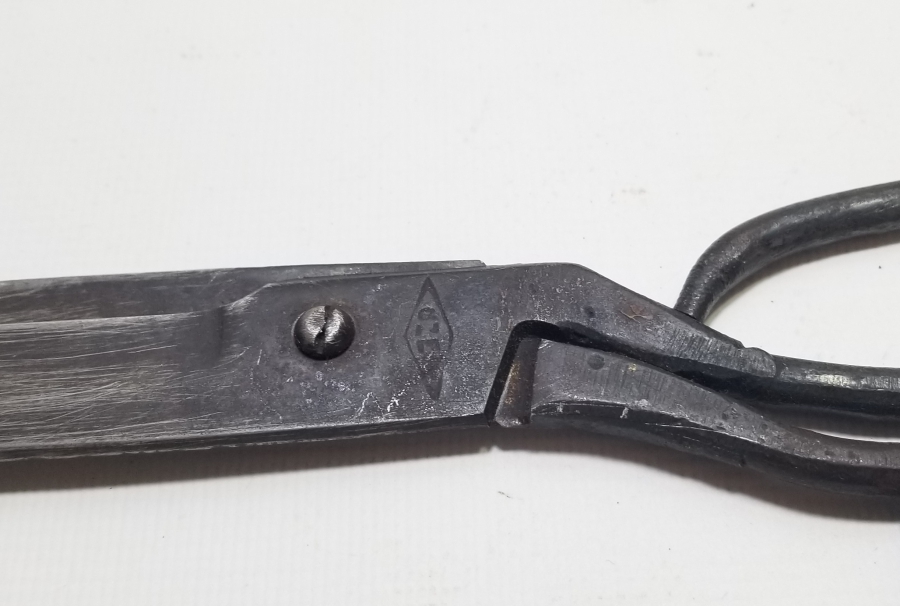 EL DÖVME ANTİKA TERZİ MAKASI