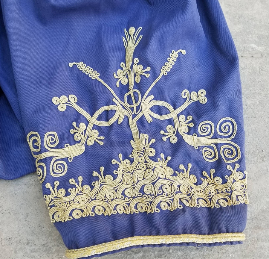 SIRMA İŞÇİLİKLİ ANTİKA DAMAT POTURU