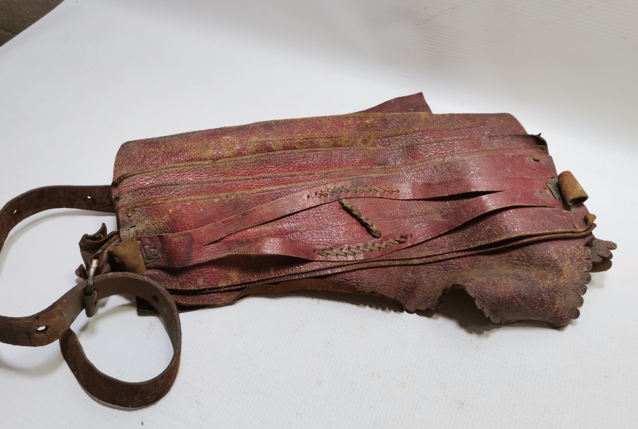 OSMANLI DÖNEMİ EFE SİLAHLIK - KÜTÜKLÜK