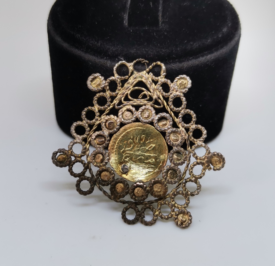 ORTASINDA OSMANLI ALTINI BULUNAN ABDÜLMECİD HAN DÖNEMİ ARMUDİ KOLYE