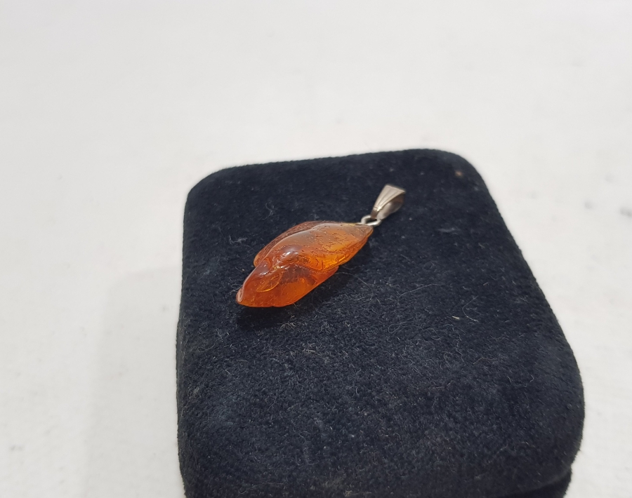 GÜMÜŞ KLİPSLİ ANTİKA DAMLA KEHRİBAR KOLYE UCU