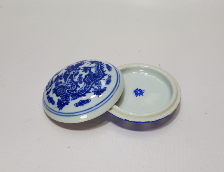 EL BOYAMA ANTİKA KAPAKLI MÜREKKEPLİK