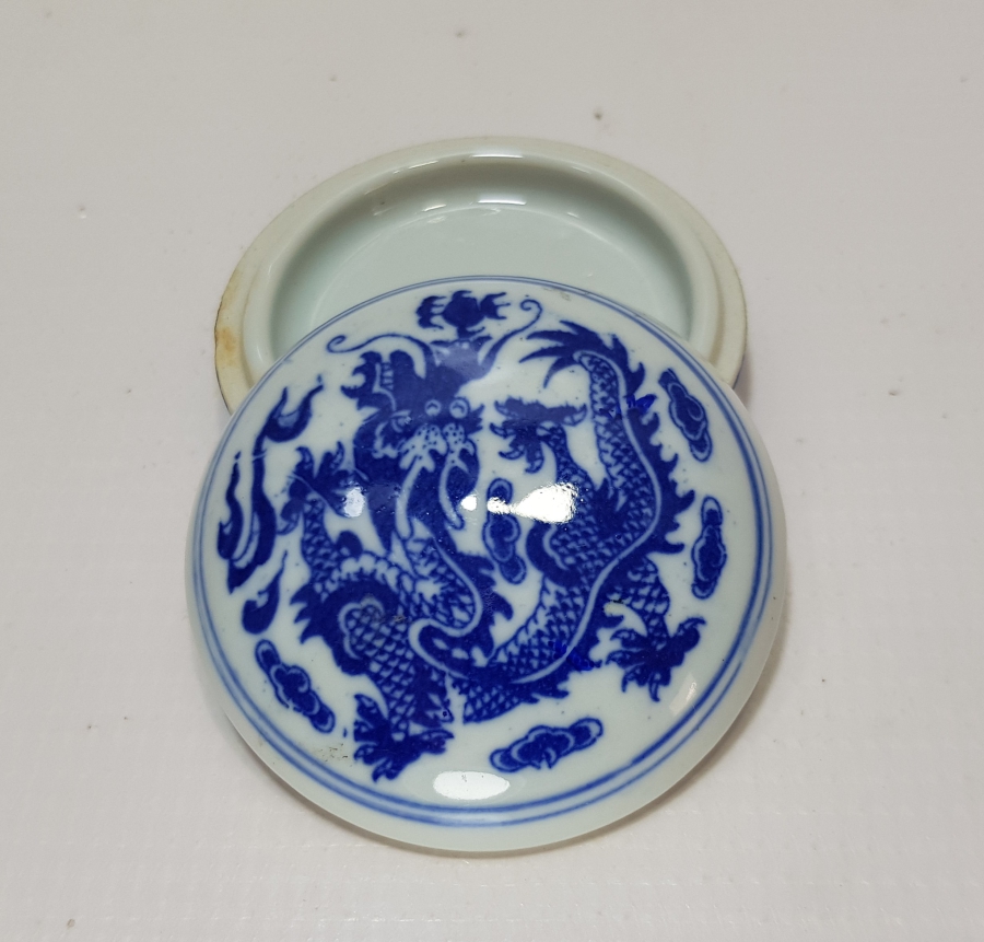 EL BOYAMA ANTİKA KAPAKLI MÜREKKEPLİK