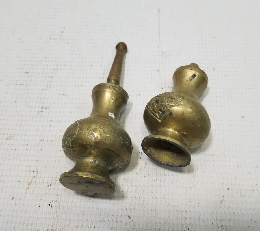 KABARTMA İŞÇİLİKLİ ANTİKA PİRİNÇ ÇİFT GÜLEBDAN