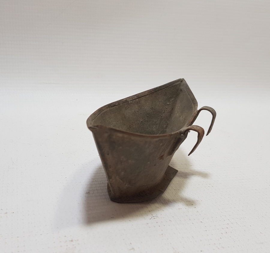 EL YAPIMI ANTİKA ÇAYCI JETONLUĞU - MARKALIĞI