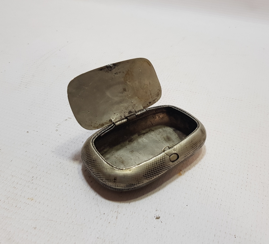 OSMANLI DÖNEMİ SAVATLI GÜMÜŞ TÜTÜN TABAKASI