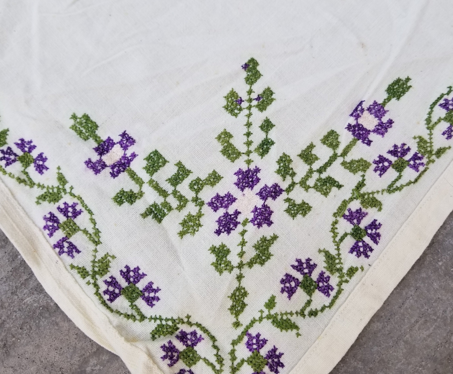 ANTİKA KANAVİÇE İŞÇİLİKLİ GELİN BOHÇASI