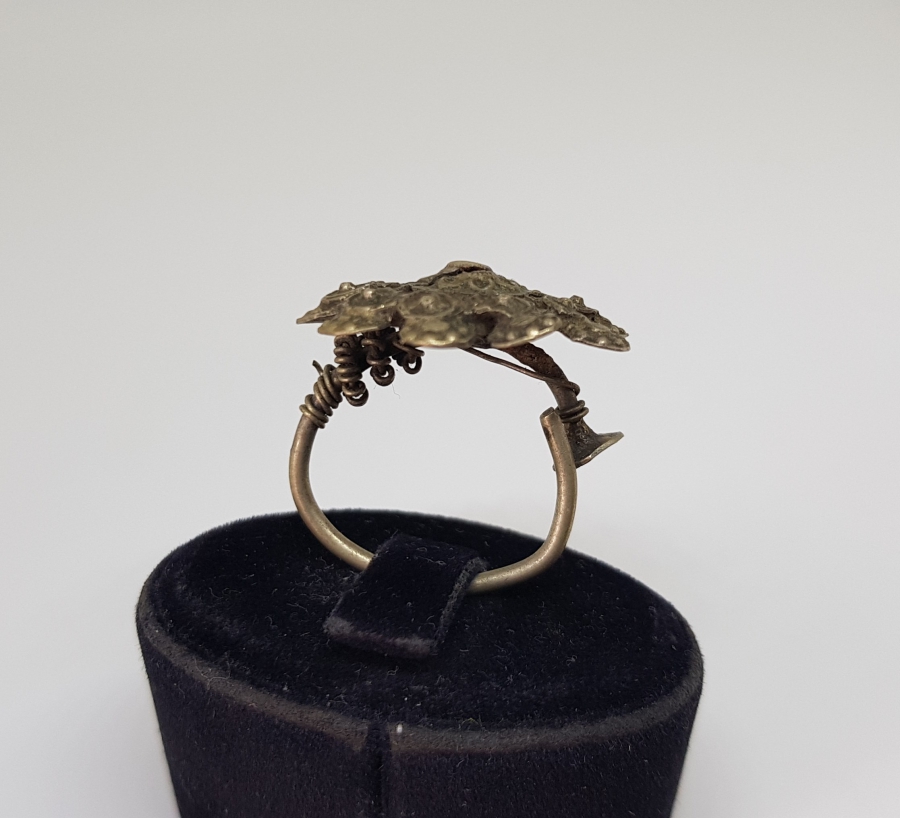 KABARTMA İŞÇİLİKLİ EL YAPIMI OSMANLI DÖNEMİ YÜZÜK