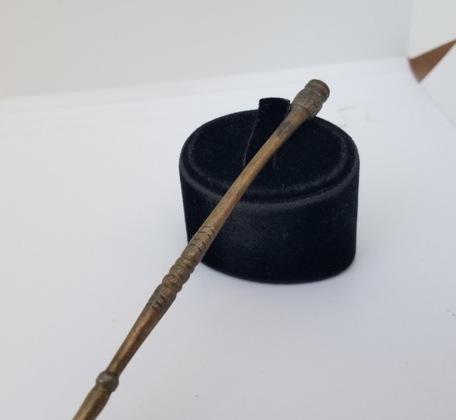 ÜZERİ ALTIN VERMEYLİ VE ÜST KISMI SİKKE FORMLU OSMANLI DÖNEMİ KALEM İŞÇİLİKLİ GÜMÜŞ ÇATAL